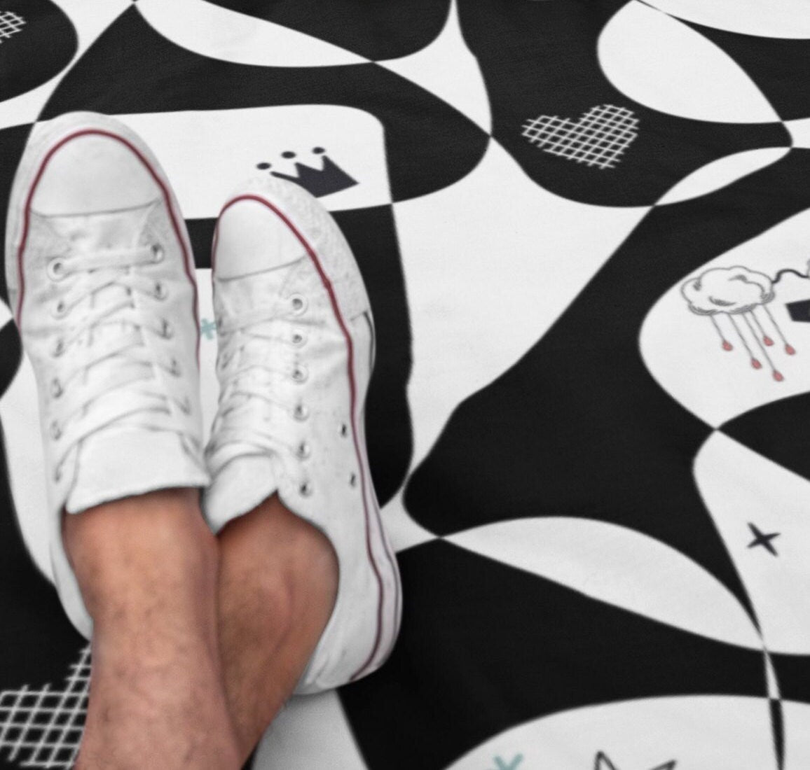 Black & White Mod Luxury Velveteen Plush Blanket,Back to College Throw, Travel Throw,Super Soft, Trending Design, Great for Teens