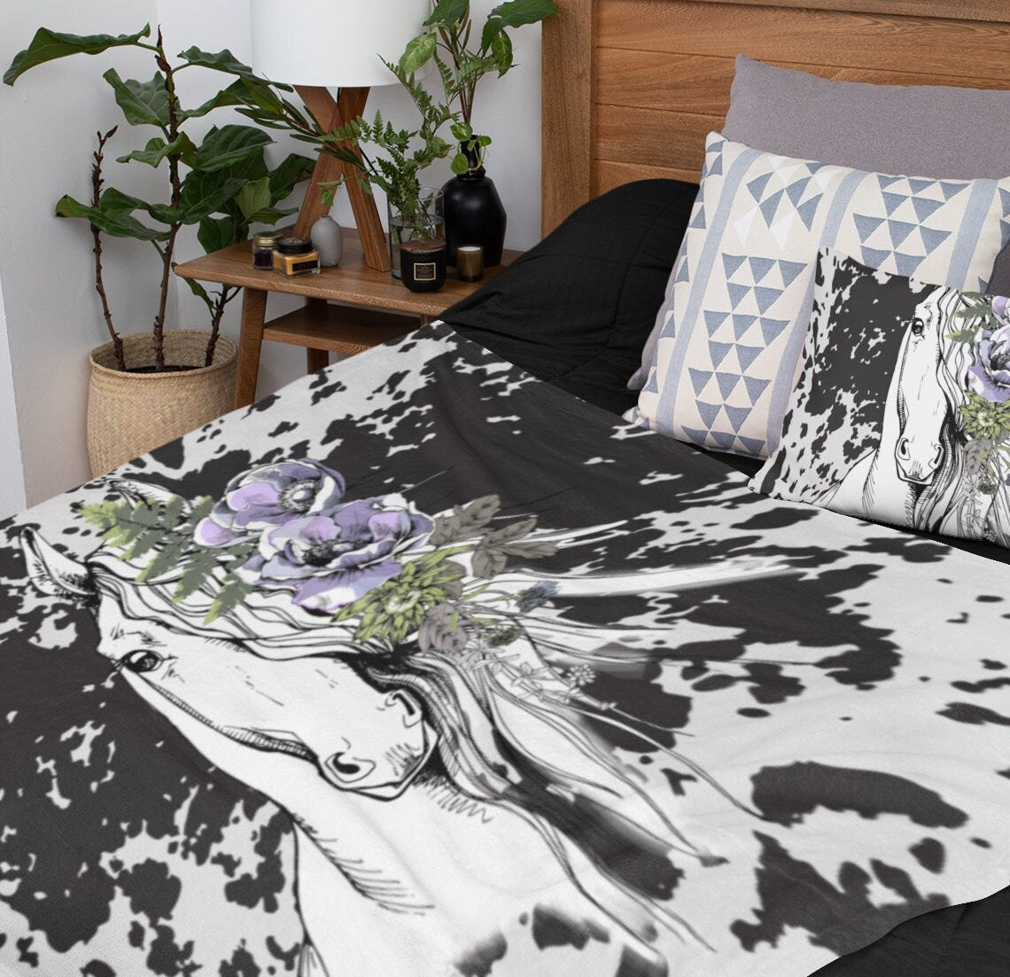 Trending Now Horse Velveteen Plush Blanket, Back to School, Modern Unique Design, Travel Soft Throw, Gift for Teens & Mom’s, Neutral Colors