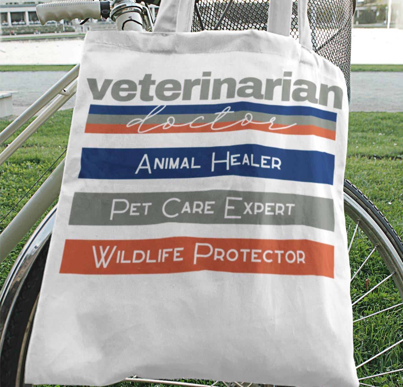 Veterinarian Doctor Tote Bag, Animal Lover Gift, Pet Owner Accessories, Medical Professional Carryall, Cute Vet Tech Purse