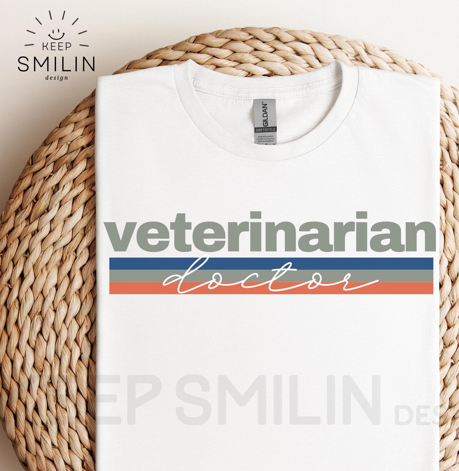 Veterinarian Doctor Tee Shirt - Unisex Heavy Cotton T-Shirt, Animal Lover Gift, Vet Graduation Present, Pet Owner Apparel, Veterinary