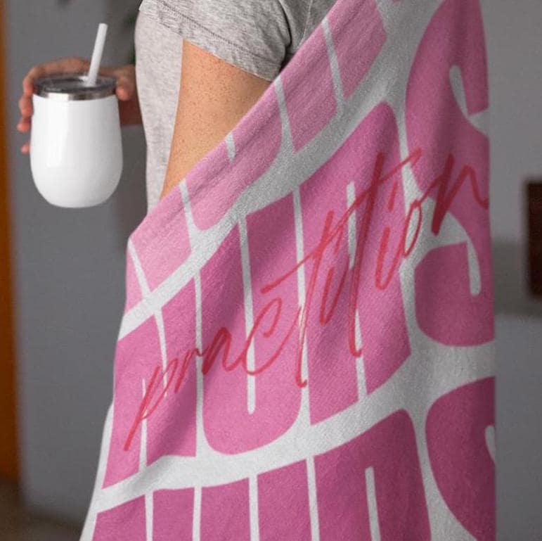 Nurse Practitioner Velveteen Blanket, Super Soft - Cozy Medical Gift, Warm Healthcare Throw, Soft Fleece Nurse Blankie, Doctor Appreciation